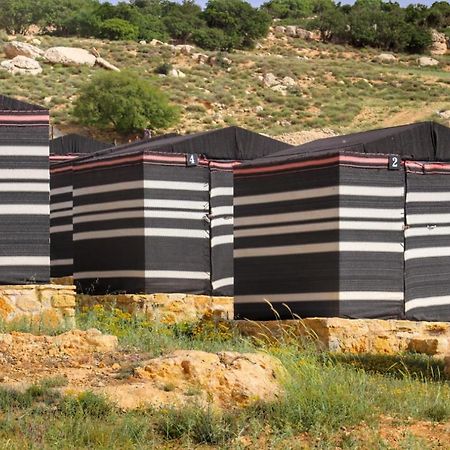 מלון דנה Ein Lahda Camp-Site מראה חיצוני תמונה
